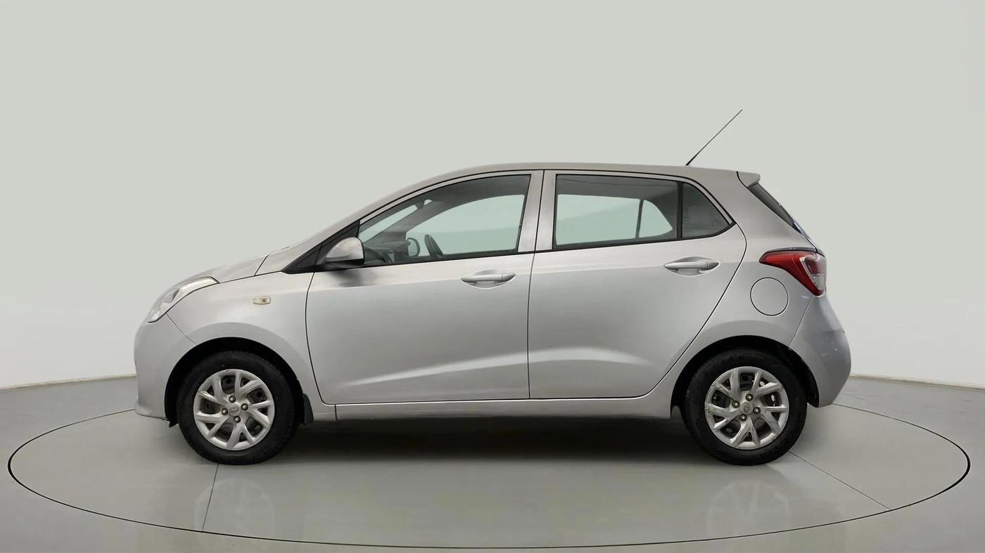 2018 Hyundai Grand i10 MAGNA 1.2 KAPPA VTVT, CNG, Manual, 49,924 km, Left Side