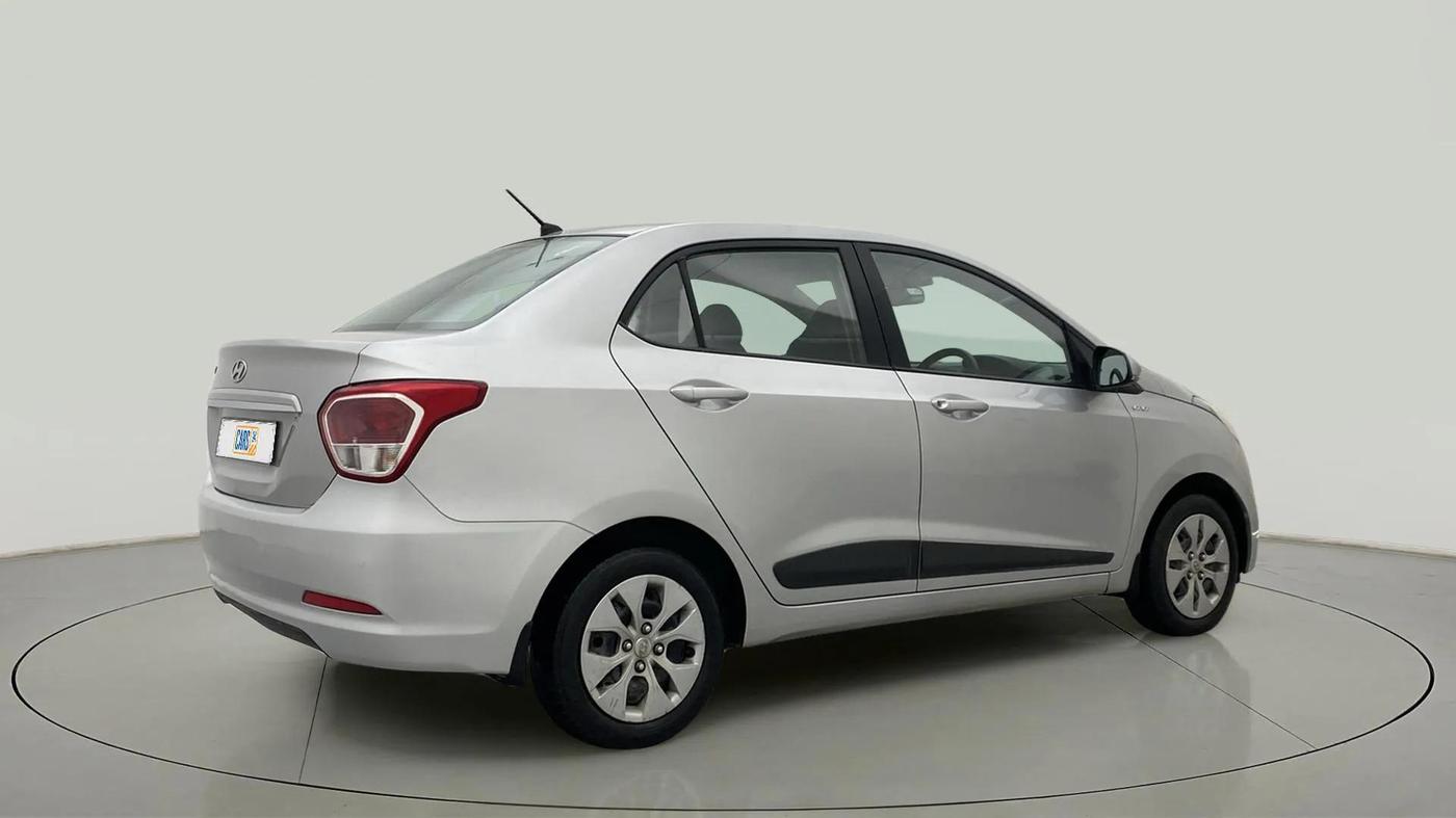 2015 Hyundai Xcent S 1.2, Petrol, Manual, 52,737 km, Right Back Diagonal
