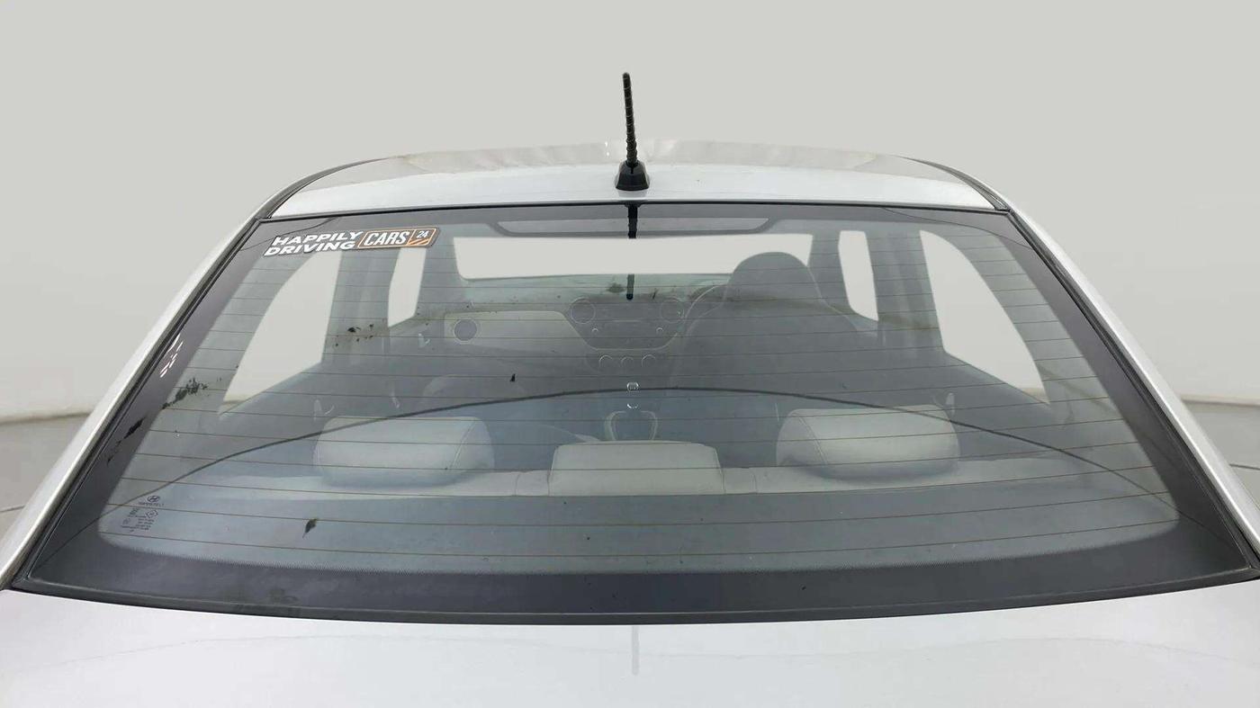 2015 Hyundai Xcent S 1.2, Petrol, Manual, 52,737 km, Rear Windshield