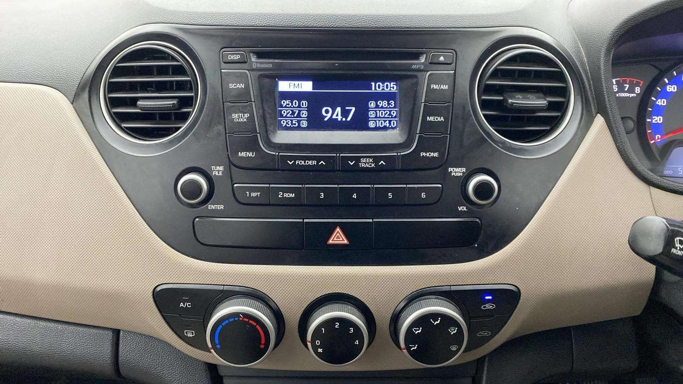 2015 Hyundai Xcent S 1.2, Petrol, Manual, 52,737 km, Air Conditioner