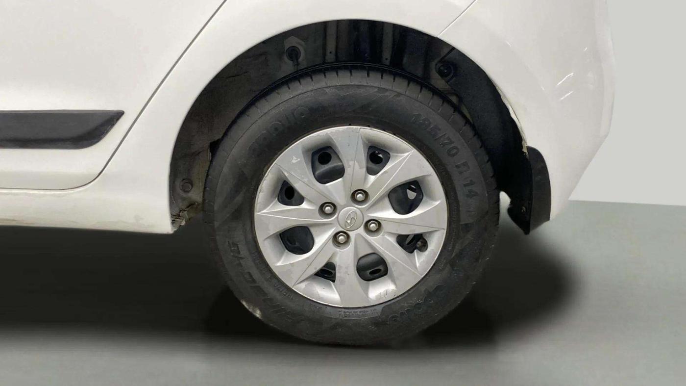 2019 Hyundai Elite i20 MAGNA PLUS 1.2, CNG, Manual, 53,246 km, Left Rear Wheel