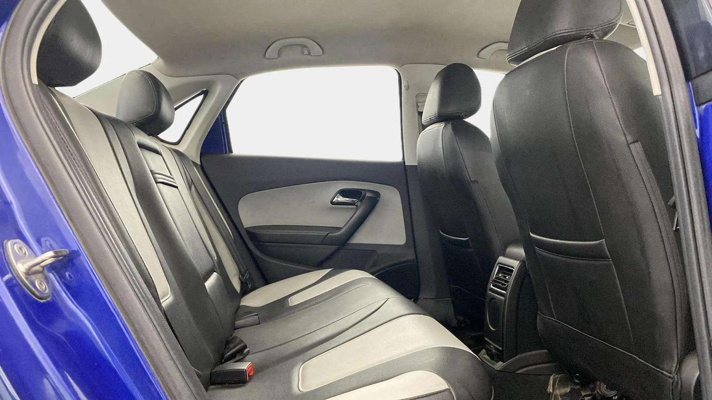 2021 Skoda Rapid 1.0 AMBITION TSI MT, Petrol, Manual, 67,365 km, Right Side Rear Door Cabin