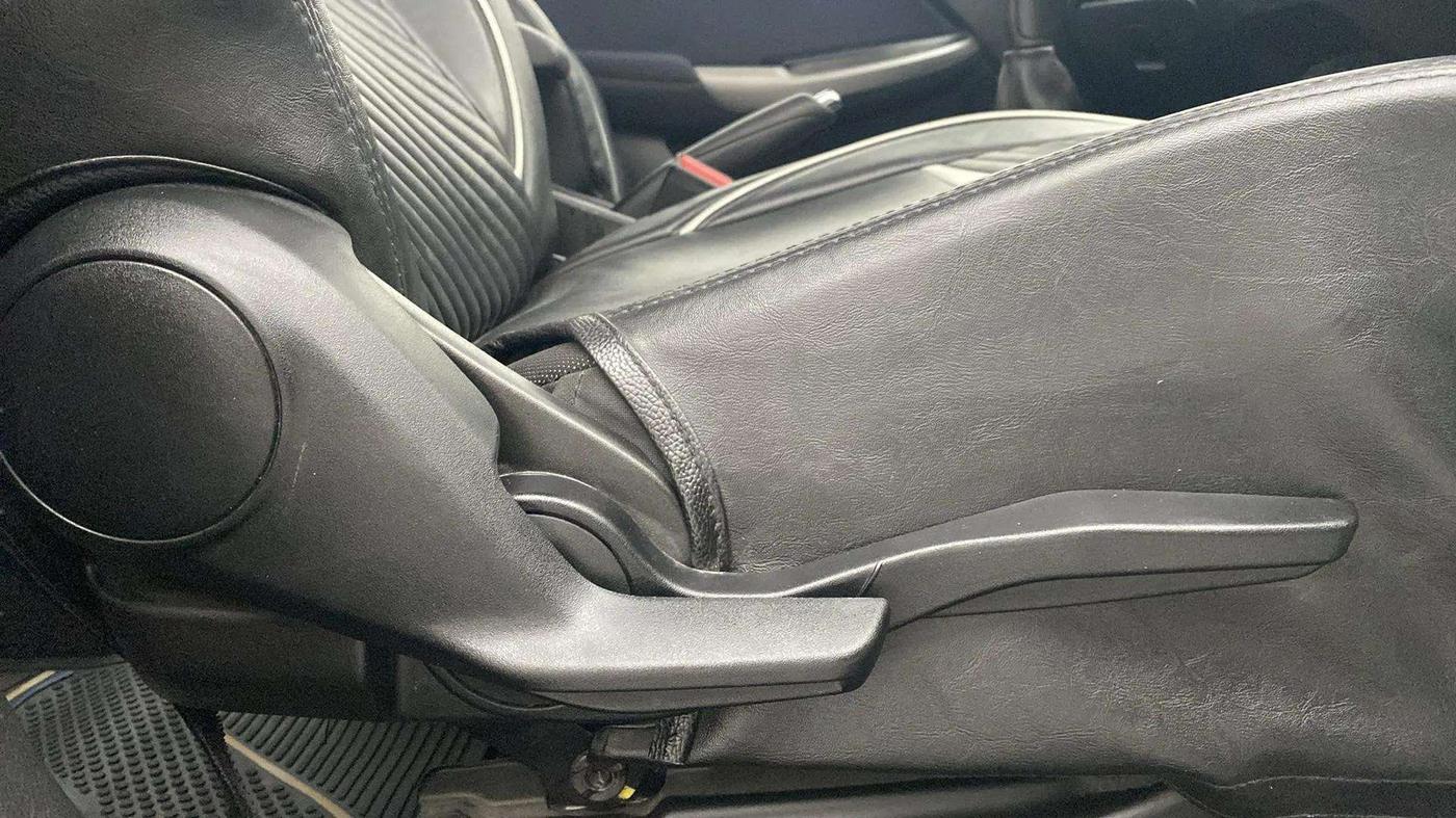 2021 Maruti Baleno ZETA PETROL 1.2, Petrol, Manual, 50,725 km, Driver Side Adjustment Panel