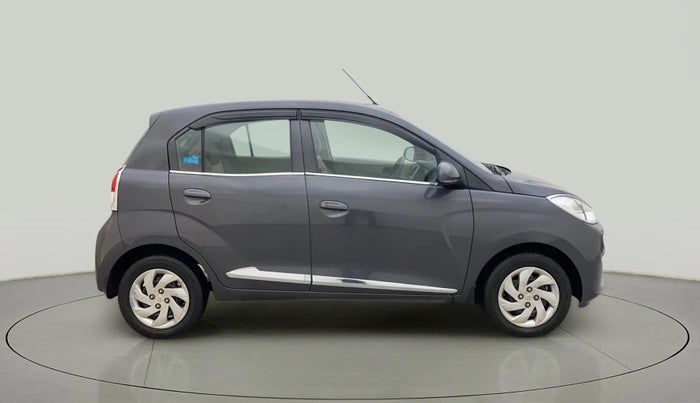 2022 Hyundai NEW SANTRO SPORTZ MT, Petrol, Manual, 52,148 km, Right Side View