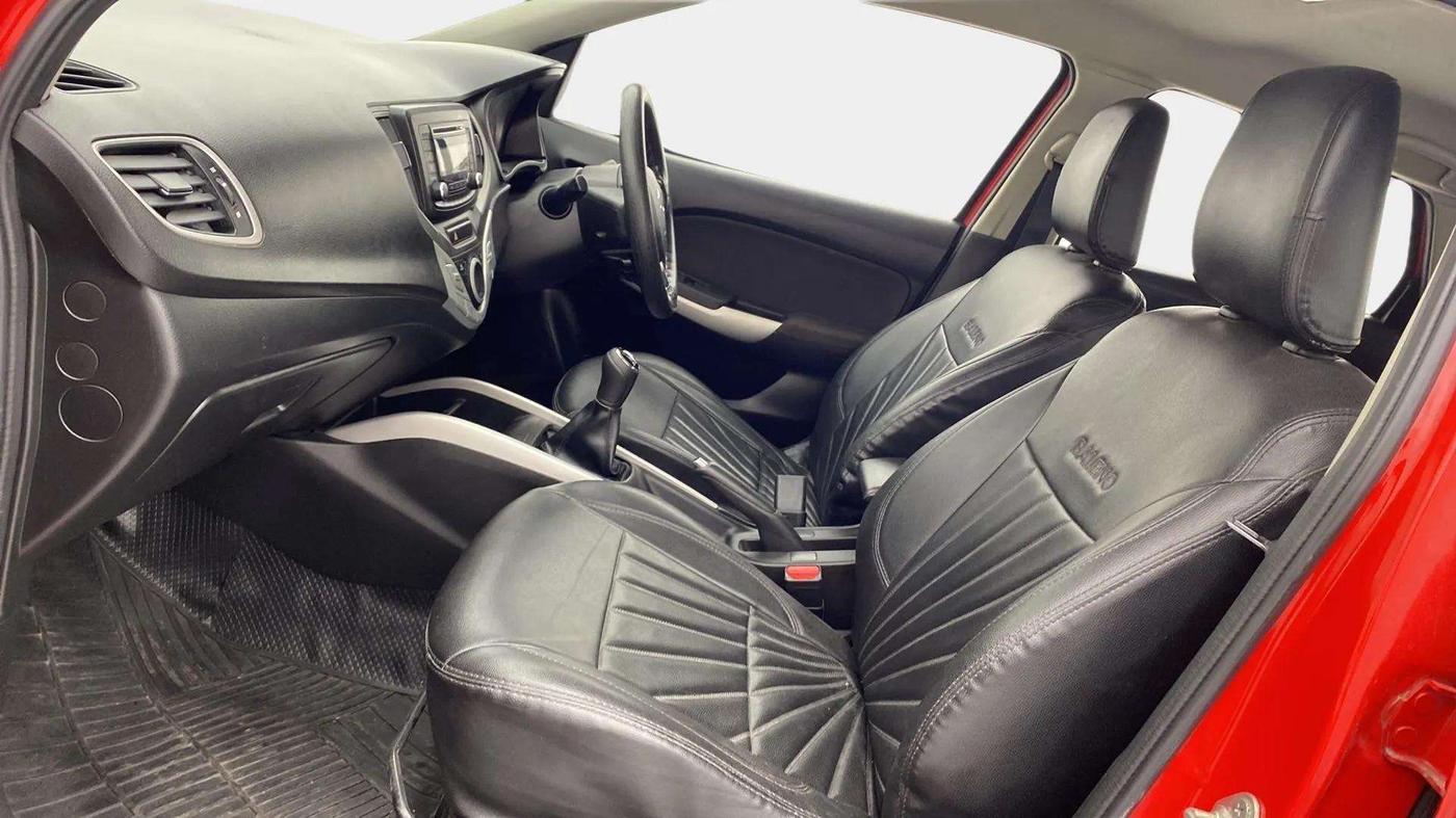 2017 Maruti Baleno DELTA DIESEL 1.3, Diesel, Manual, 28,833 km, Right Side Front Door Cabin