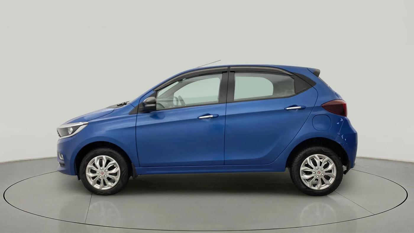 2024 Tata Tiago  XZA Plus CNG, CNG, Automatic, 19,032 km, Left Side