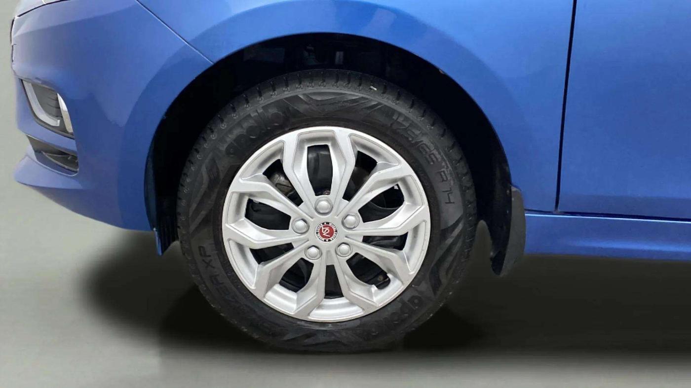 2024 Tata Tiago  XZA Plus CNG, CNG, Automatic, 19,032 km, Left Front Wheel