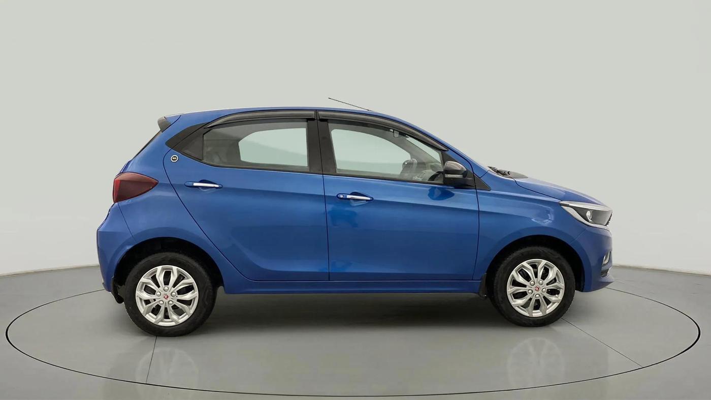 2024 Tata Tiago  XZA Plus CNG, CNG, Automatic, 19,032 km, Right Side View