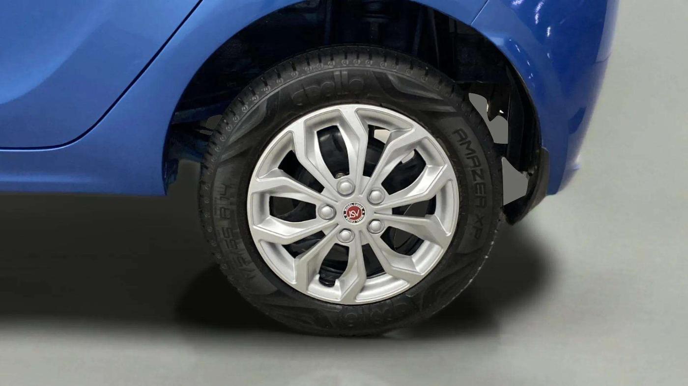2024 Tata Tiago  XZA Plus CNG, CNG, Automatic, 19,032 km, Left Rear Wheel