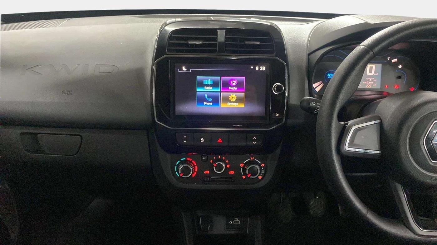 2021 Renault Kwid RXT 1.0 (O), Petrol, Manual, 7,847 km, Air Conditioner