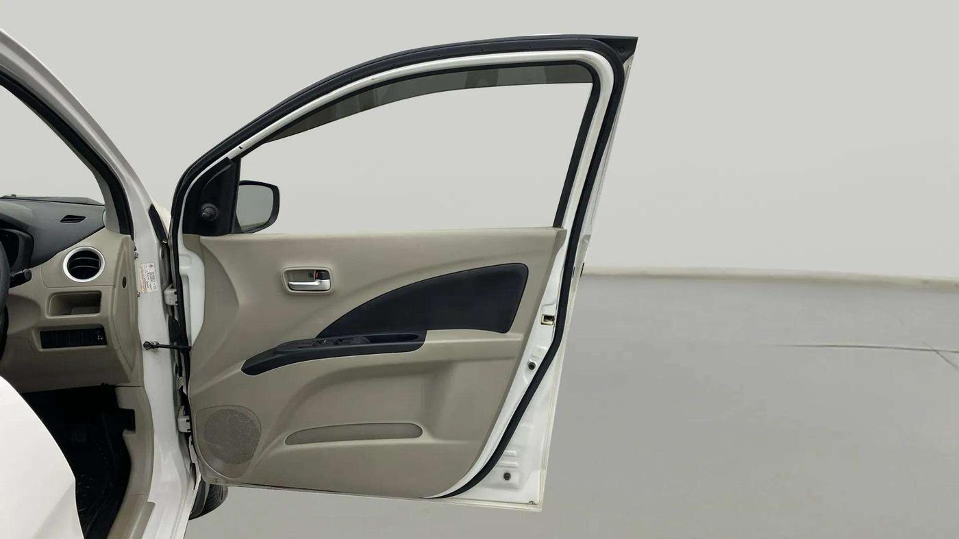 2016 Maruti Celerio VXI AMT, Petrol, Automatic, 81,061 km, RHS Front Door