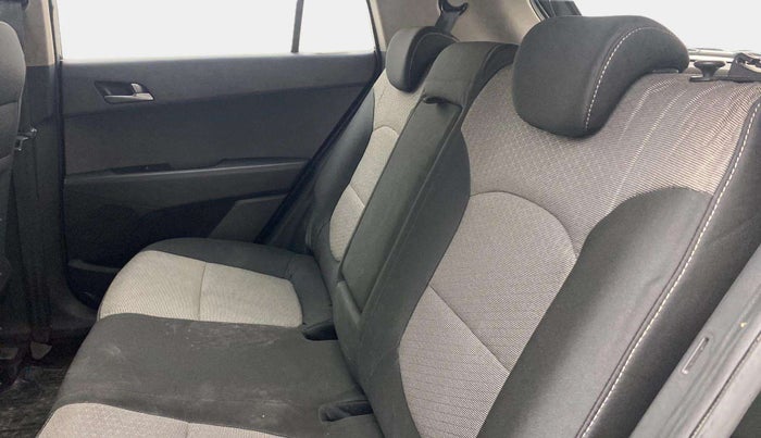 2016 Hyundai Creta SX PLUS 1.6 PETROL, Petrol, Manual, 72,517 km, Right Side Rear Door Cabin