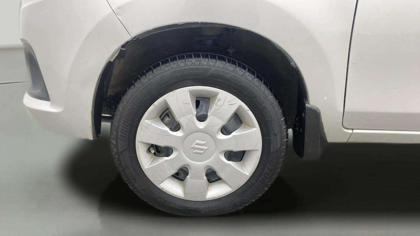 2018 Maruti Alto K10 VXI (O) AMT, Petrol, Automatic, 35,021 km, Left Front Wheel