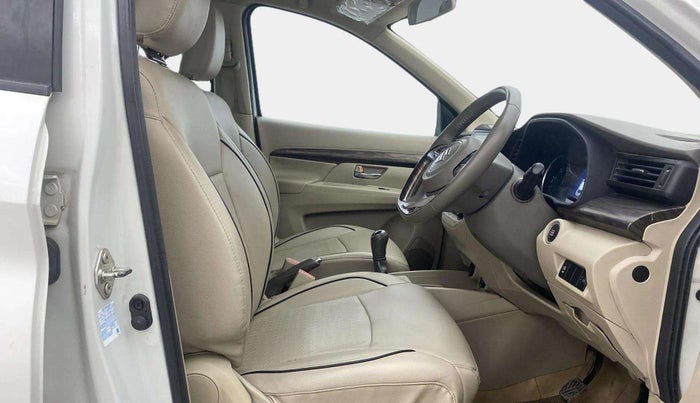 2021 Maruti Ertiga ZXI+ SHVS, Petrol, Manual, 74,629 km, Right Side Front Door Cabin