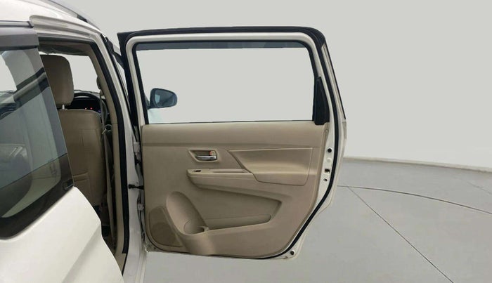 2021 Maruti Ertiga ZXI+ SHVS, Petrol, Manual, 74,629 km, RHS Rear Door