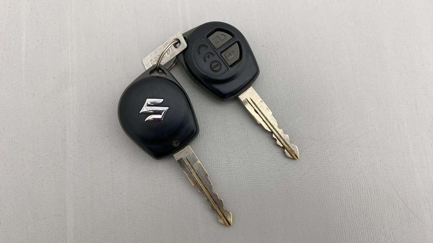 2016 Maruti Baleno DELTA PETROL 1.2, Petrol, Manual, 23,862 km, Key Close Up