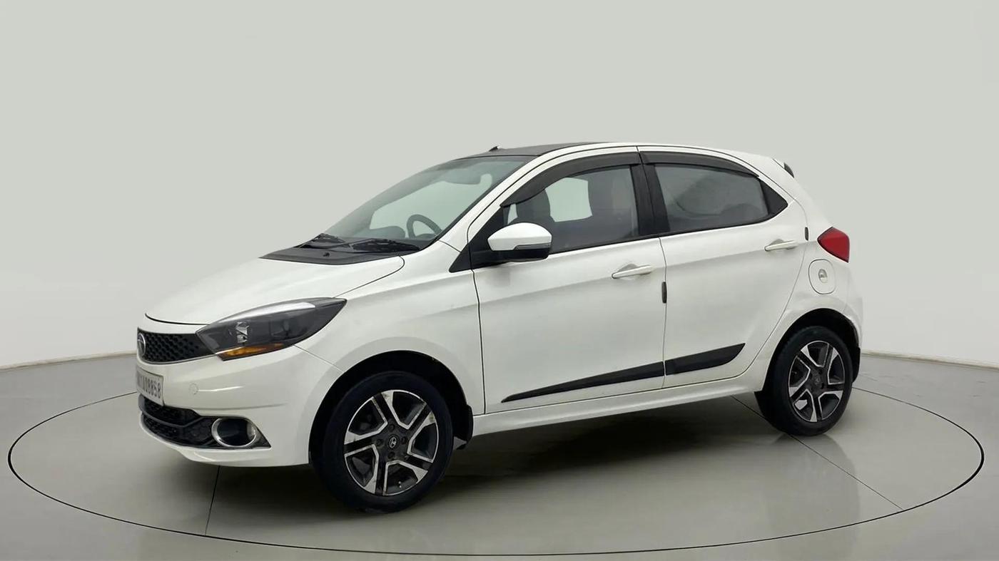2019 Tata Tiago XZ PLUS PETROL, Petrol, Manual, 63,697 km, Left Front Diagonal