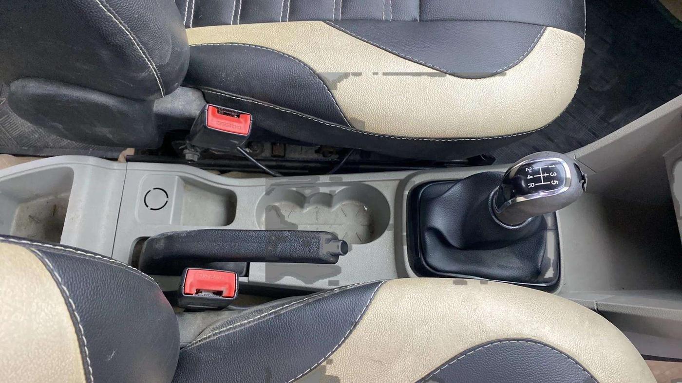2019 Tata Tiago XZ PLUS PETROL, Petrol, Manual, 63,697 km, Gear Lever