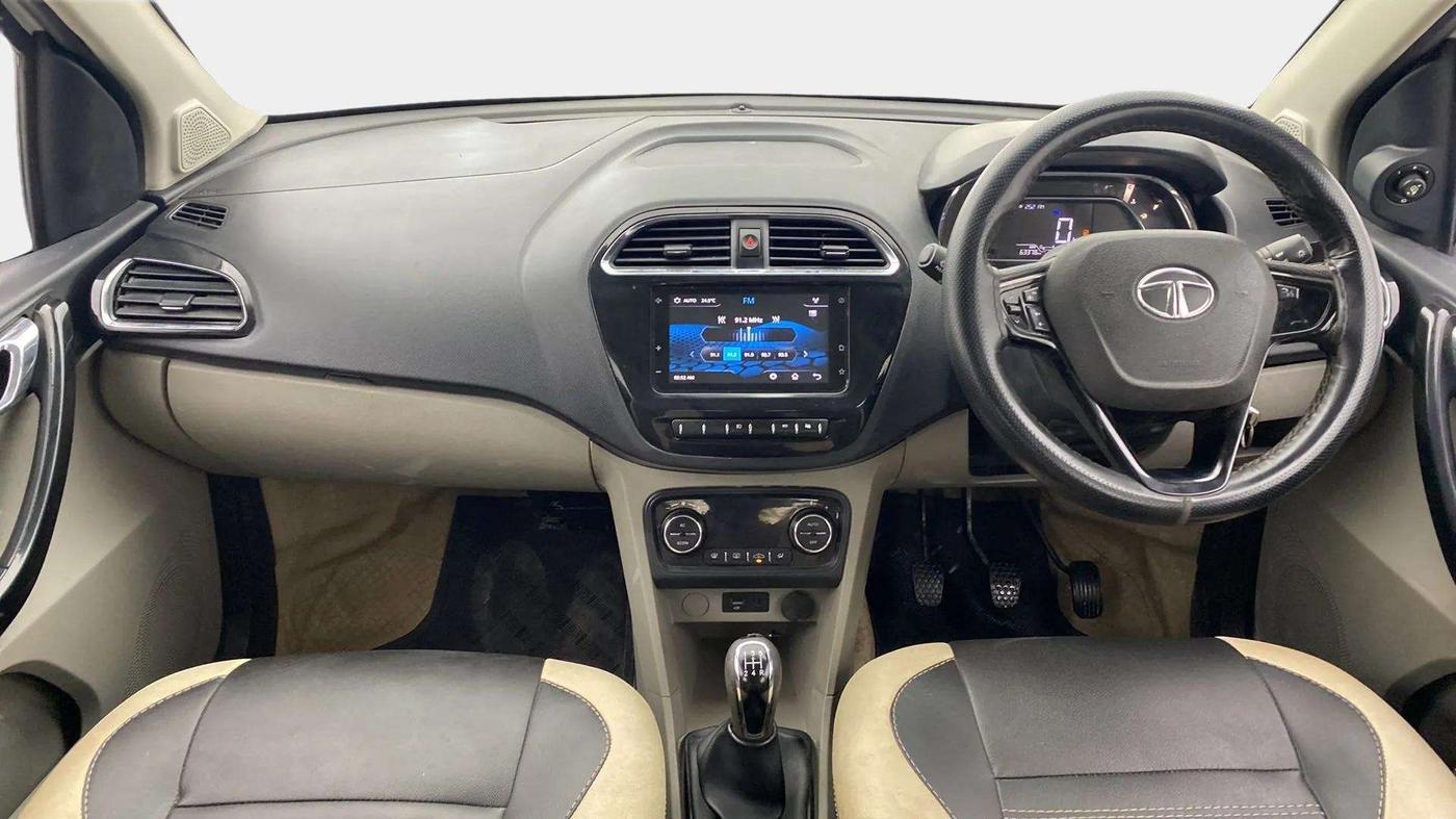2019 Tata Tiago XZ PLUS PETROL, Petrol, Manual, 63,697 km, Dashboard