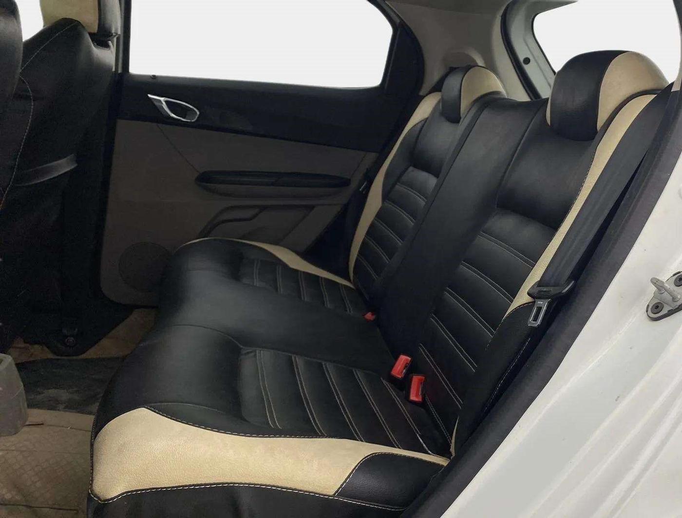 2019 Tata Tiago XZ PLUS PETROL, Petrol, Manual, 63,697 km, Right Side Rear Door Cabin