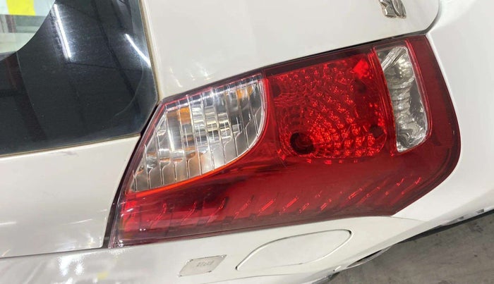 2015 Maruti Wagon R 1.0 LXI CNG, CNG, Manual, 67,523 km, Left tail light - Minor scratches