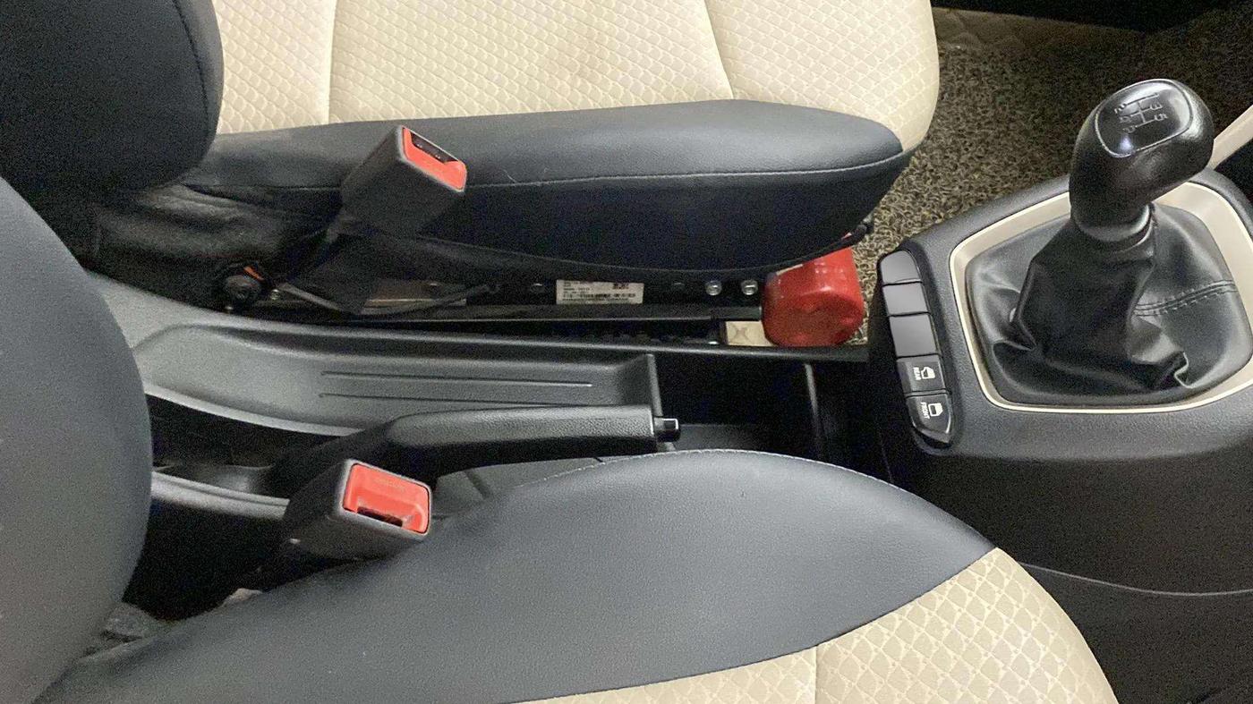 2021 Hyundai NEW SANTRO SPORTZ EXECUTIVE MT CNG, CNG, Manual, 35,303 km, Gear Lever