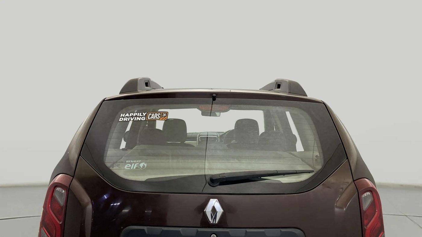 2020 Renault Duster RXZ 1.3 TURBO PETROL CVT, Petrol, Automatic, 33,098 km, Rear Windshield