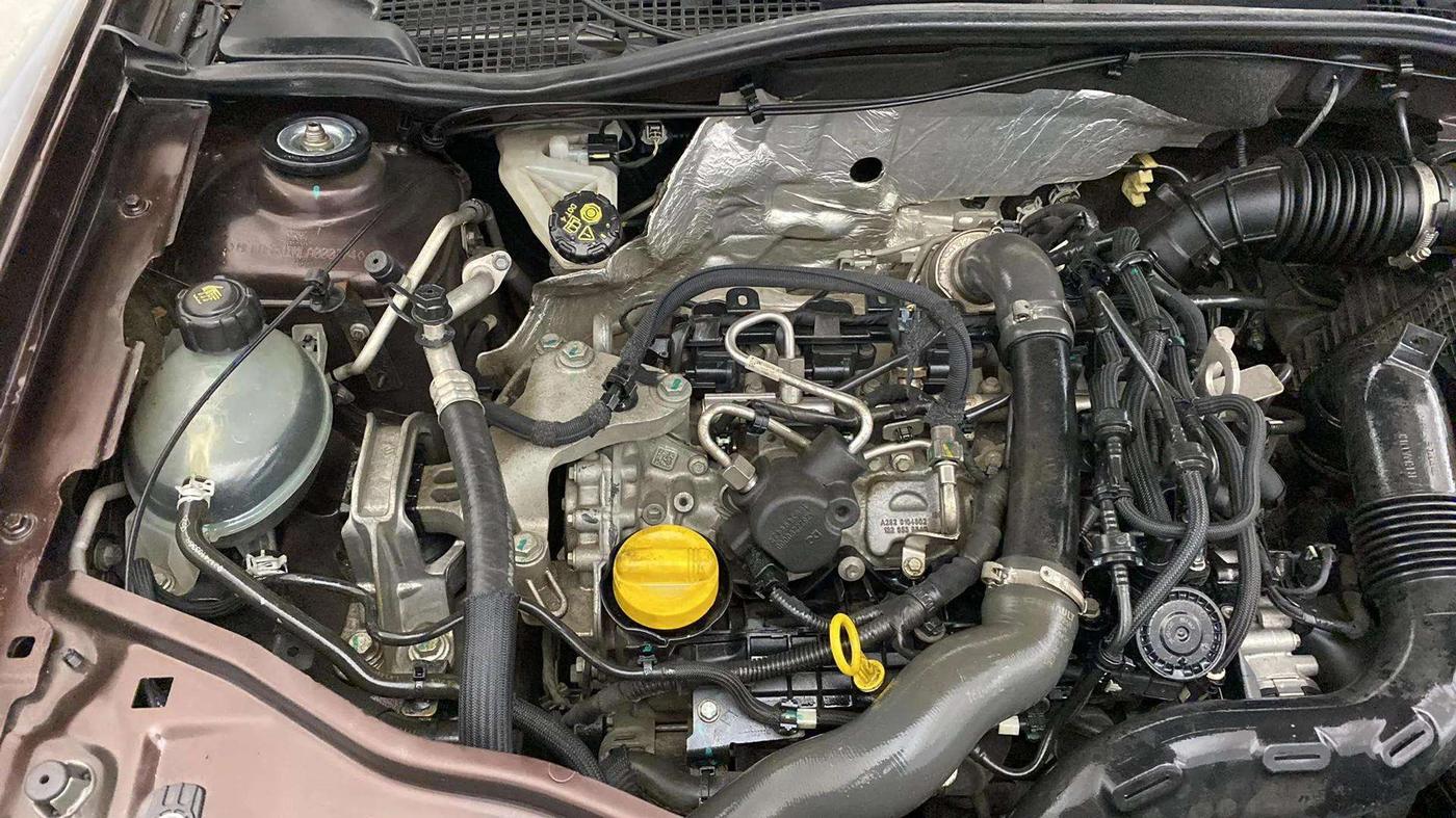 2020 Renault Duster RXZ 1.3 TURBO PETROL CVT, Petrol, Automatic, 33,098 km, Engine View - Right