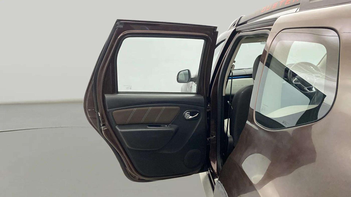 2020 Renault Duster RXZ 1.3 TURBO PETROL CVT, Petrol, Automatic, 33,098 km, LHS Rear Door