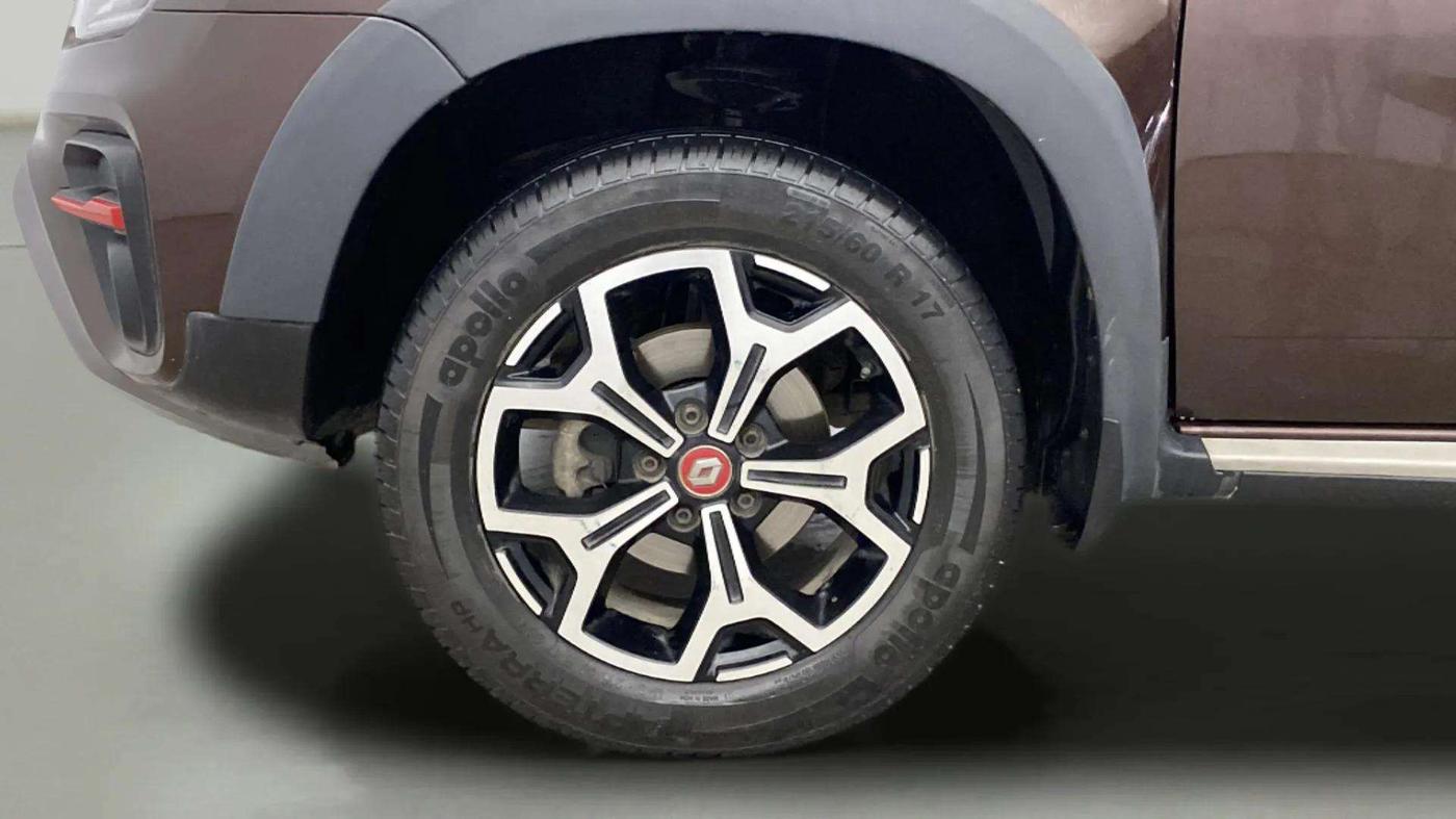2020 Renault Duster RXZ 1.3 TURBO PETROL CVT, Petrol, Automatic, 33,098 km, Left Front Wheel