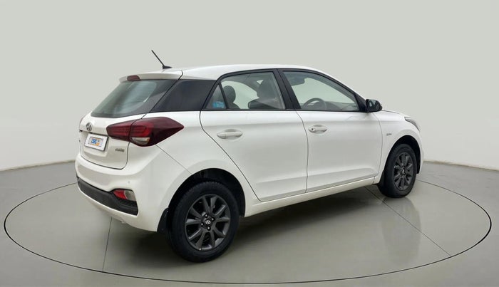 2018 Hyundai Elite i20 ASTA 1.2  CVT, Petrol, Automatic, 38,427 km, Right Back Diagonal