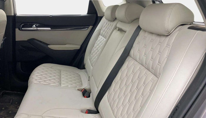2021 KIA SELTOS HTX 1.5 CVT PETROL, Petrol, Automatic, 29,202 km, Right Side Rear Door Cabin