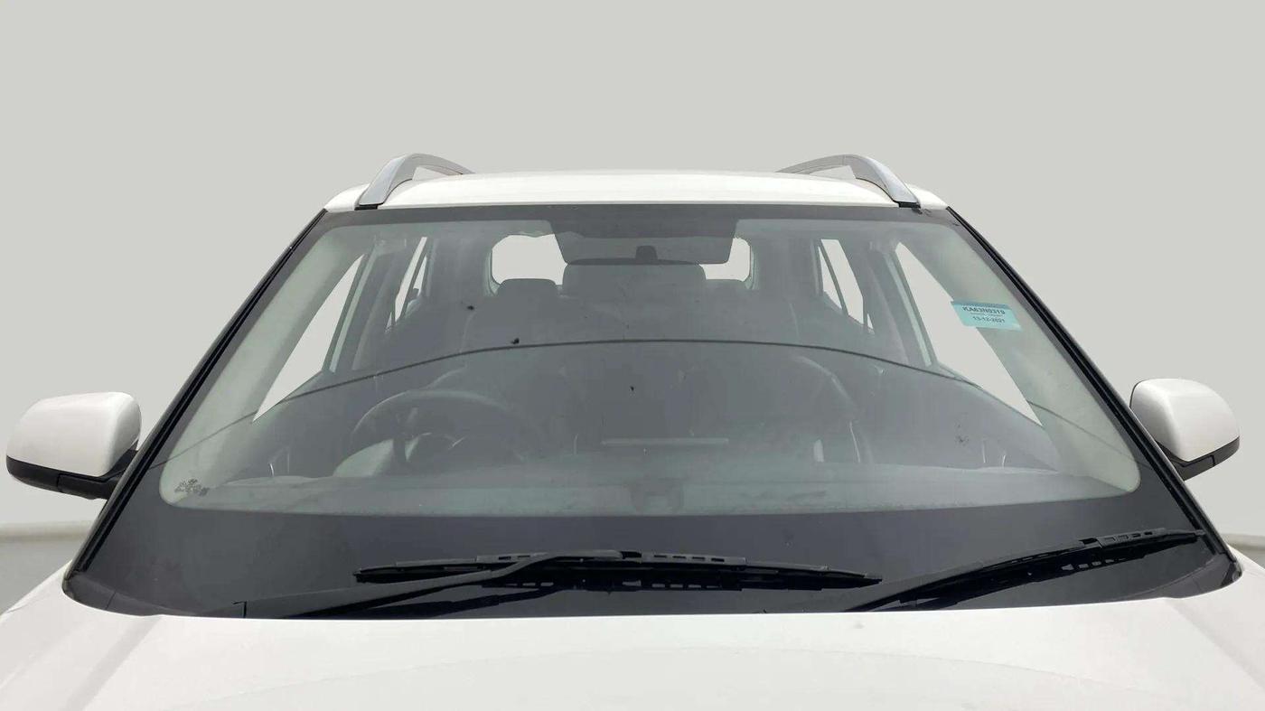 2021 Hyundai VENUE S+ 1.2, Petrol, Manual, 37,987 km, Front Windshield
