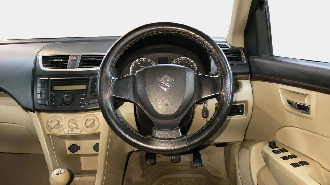 2014 Maruti Swift Dzire VXI, Petrol, Manual, 95,082 km, Steering Wheel Close Up