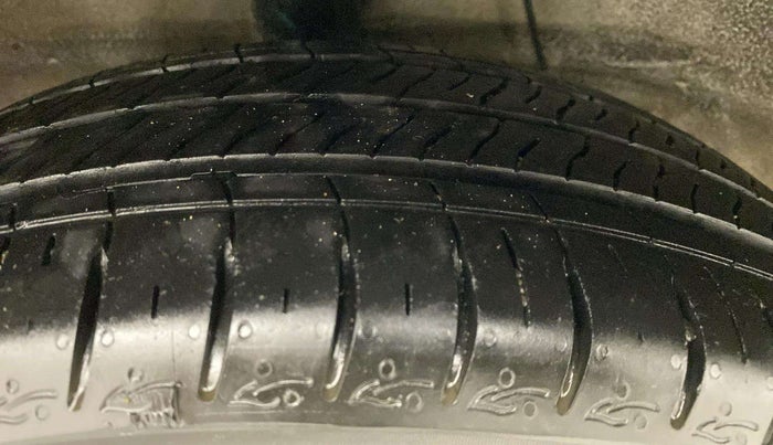 2021 Hyundai AURA S 1.2 AMT, Petrol, Automatic, 23,360 km, Right Rear Tyre Tread