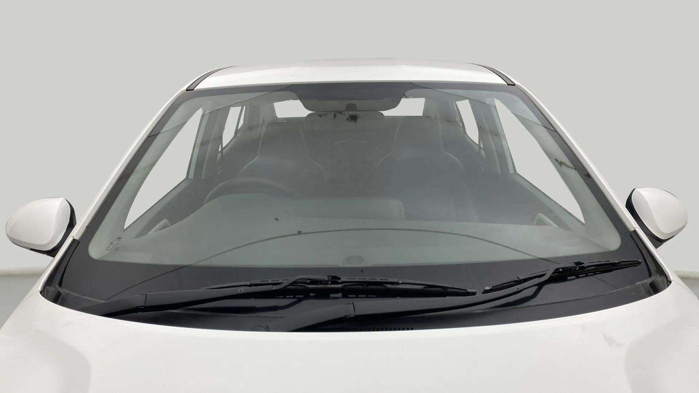 2021 Hyundai AURA S 1.2 AMT, Petrol, Automatic, 23,360 km, Front Windshield