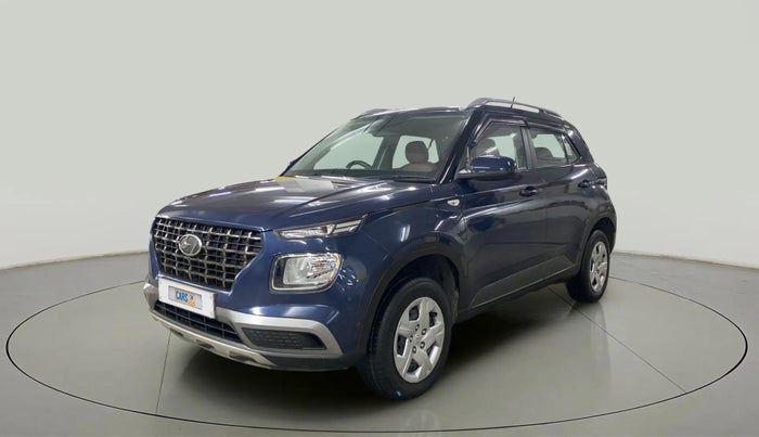 2022 Hyundai VENUE S 1.2, Petrol, Manual, 47,335 km, Left Front Diagonal