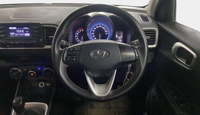 2022 Hyundai VENUE S 1.2, Petrol, Manual, 47,335 km, Steering Wheel Close Up