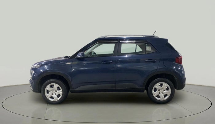 2022 Hyundai VENUE S 1.2, Petrol, Manual, 47,335 km, Left Side