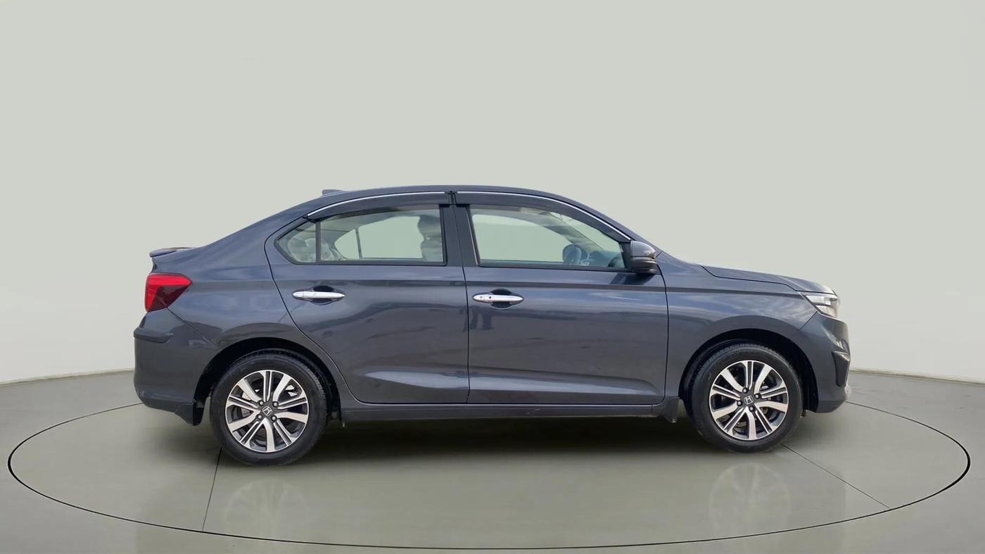 2024 Honda Amaze 1.2L I-VTEC VX CVT, Petrol, Automatic, 10,540 km, Right Side