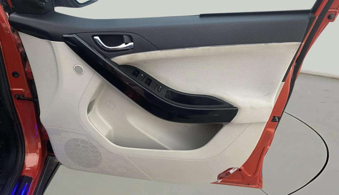 2021 Tata NEXON XZ PLUS PETROL, Petrol, Manual, 31,514 km, Driver Side Door Panels Control
