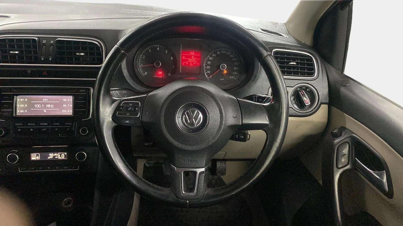 2014 Volkswagen Polo HIGHLINE1.2L, Petrol, Manual, 78,387 km, Steering Wheel Close Up