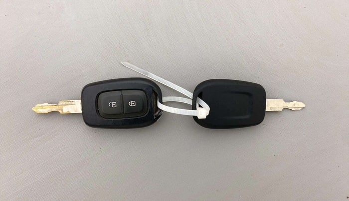 2018 Renault Kwid RXT 1.0, Petrol, Manual, 61,015 km, Key Close Up