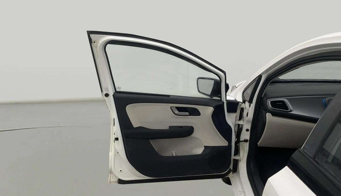 2023 Tata ALTROZ XZA, Petrol, Automatic, 12,929 km, LHS Front Door