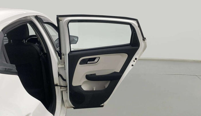 2023 Tata ALTROZ XZA, Petrol, Automatic, 12,929 km, RHS Rear Door