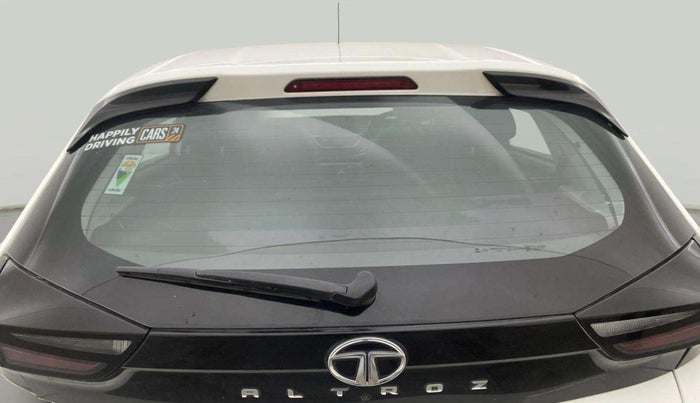 2023 Tata ALTROZ XZA, Petrol, Automatic, 12,929 km, Rear Windshield