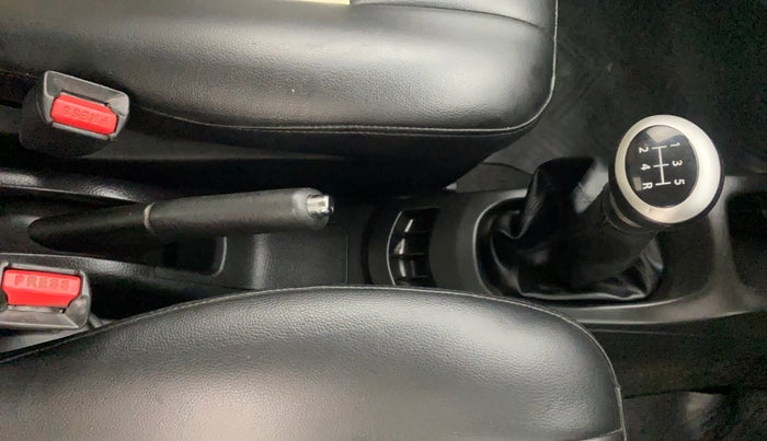 2014 Maruti Wagon R 1.0 VXI, Petrol, Manual, 24,141 km, Gear Lever