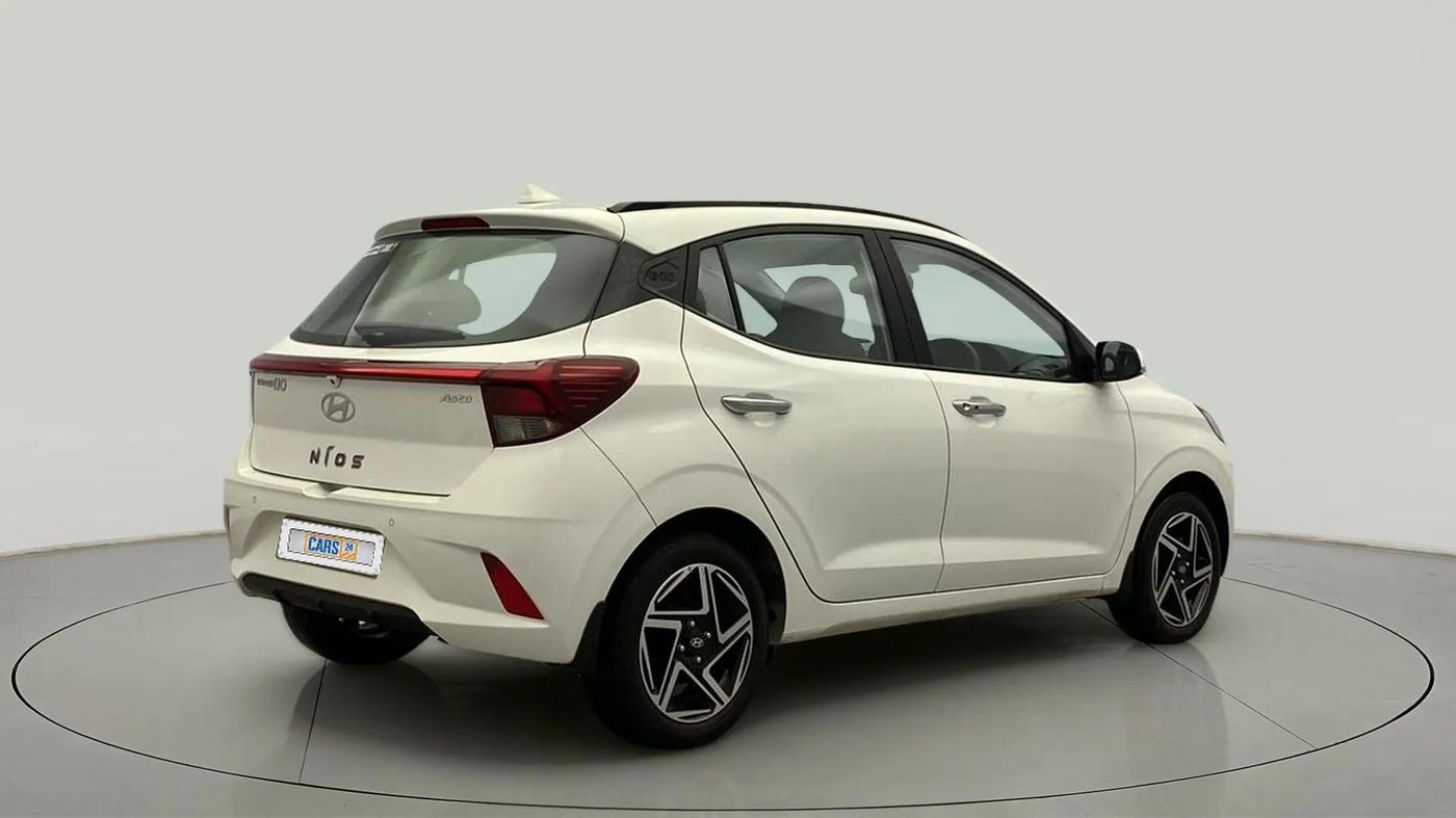 2023 Hyundai GRAND I10 NIOS ASTA 1.2 KAPPA VTVT, Petrol, Manual, 26,841 km, Right Back Diagonal