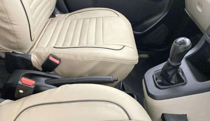 2019 Maruti New Wagon-R LXI CNG 1.0, CNG, Manual, 36,666 km, Gear Lever