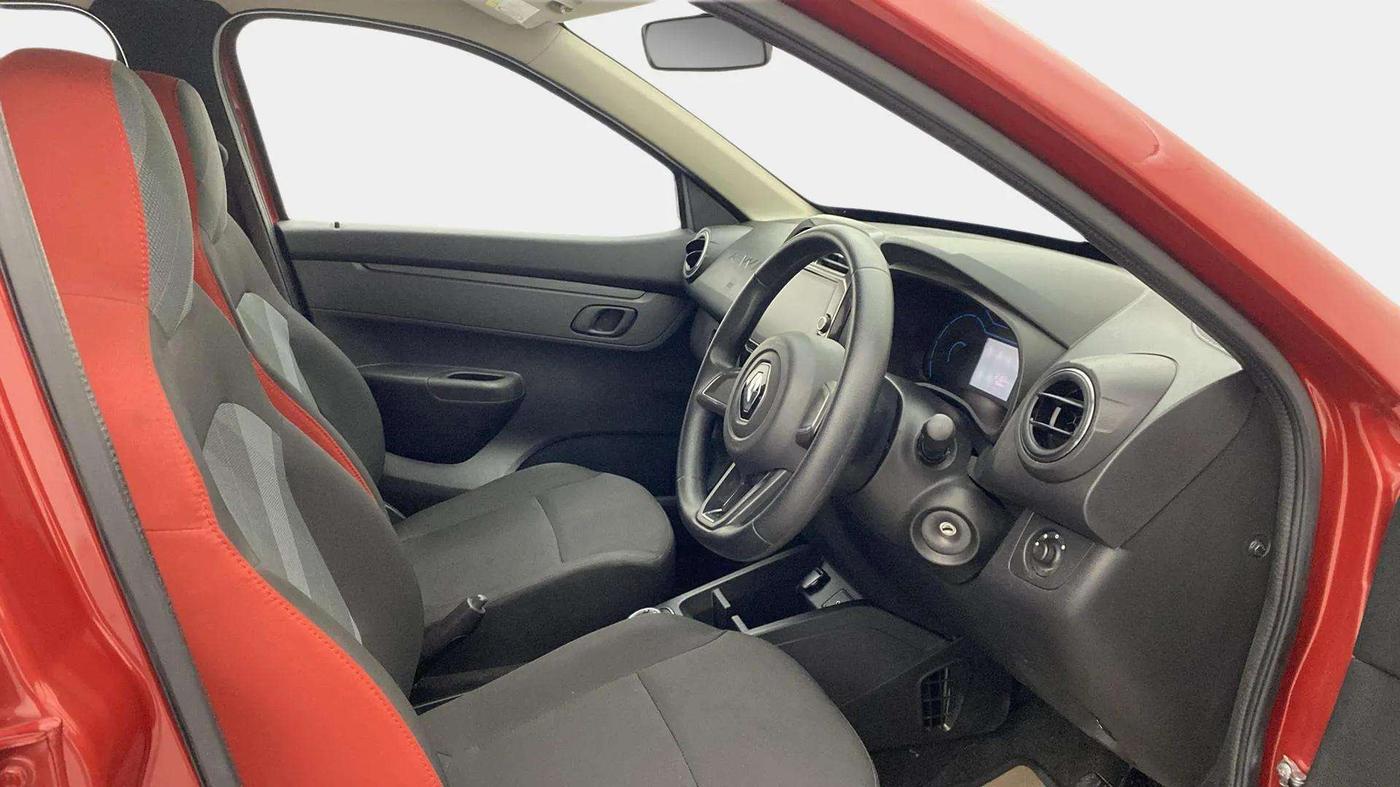2022 Renault Kwid RXT 1.0 AMT, Petrol, Automatic, 12,158 km, Right Side Front Door Cabin